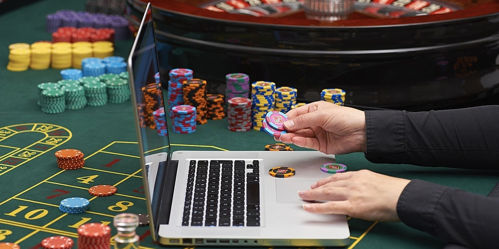 Jak hrát online kasínové hry o skutečné peníze